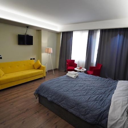 Driti Hotel Tirana Albania Екстер'єр фото