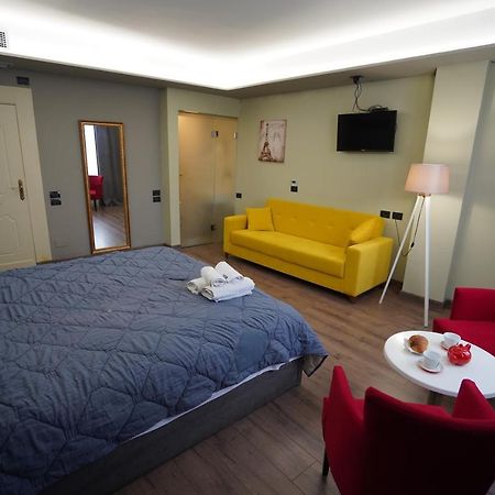 Driti Hotel Tirana Albania Екстер'єр фото
