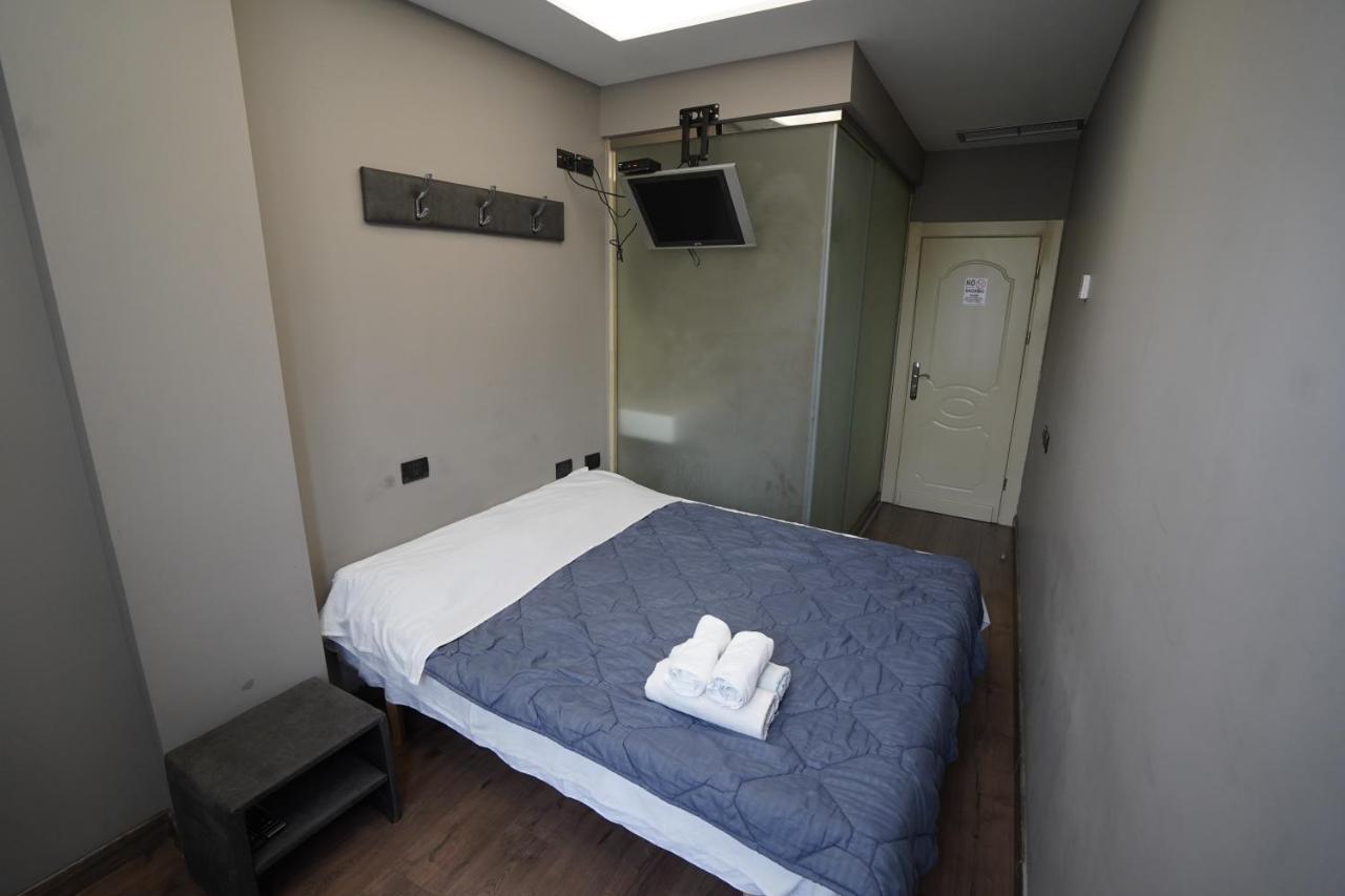Driti Hotel Tirana Albania Екстер'єр фото