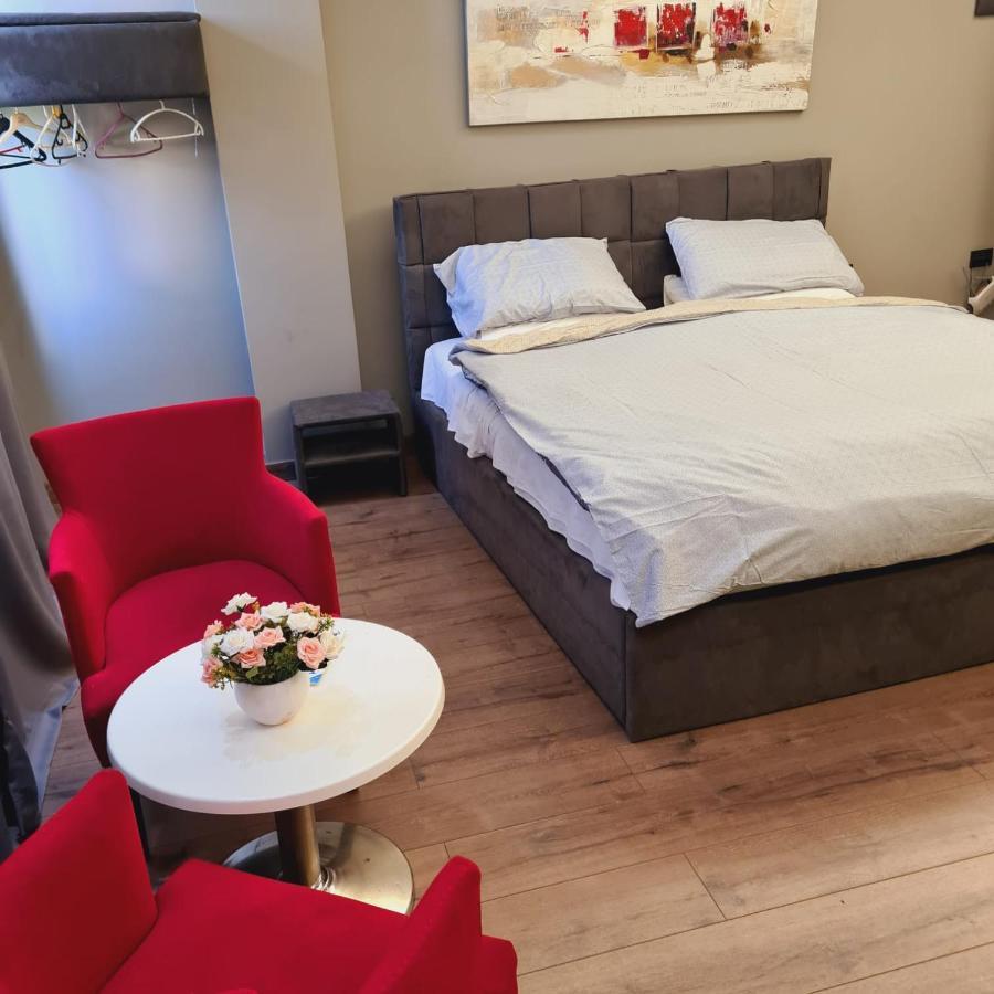 Driti Hotel Tirana Albania Екстер'єр фото